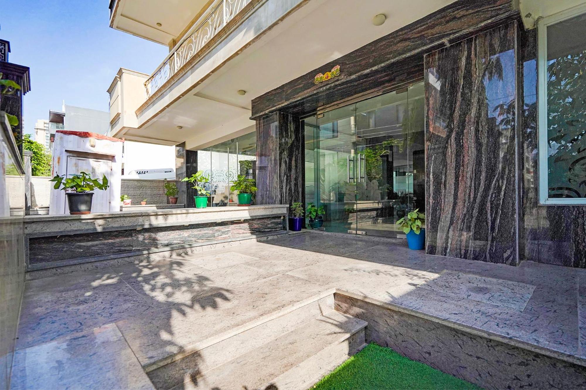 Fabhotel Interglobe Oasis Hotel 3*