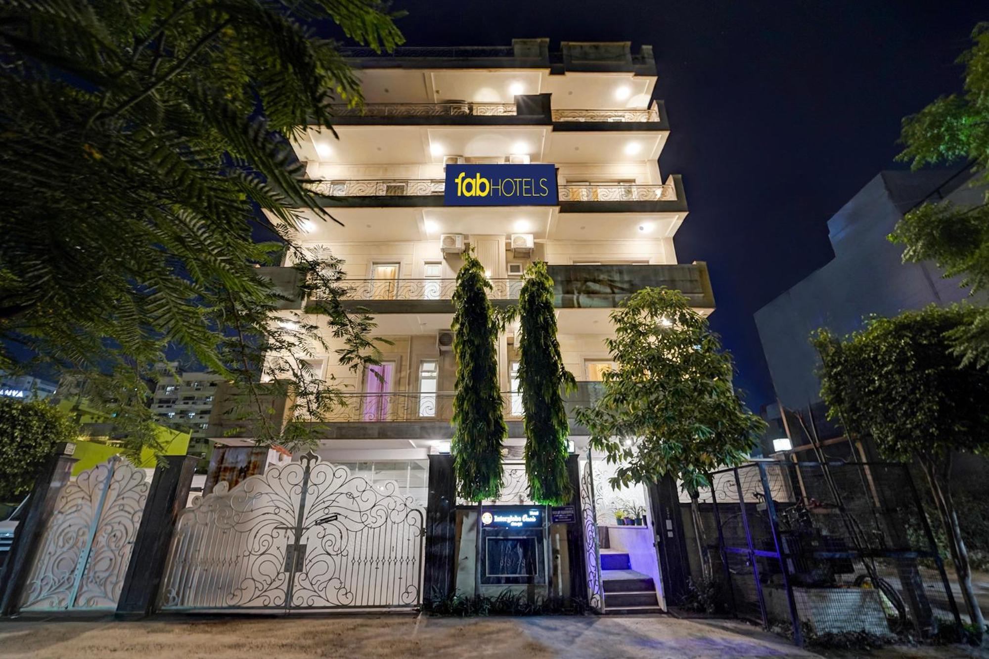 Hotel Fabhotel Interglobe Oasis 3*