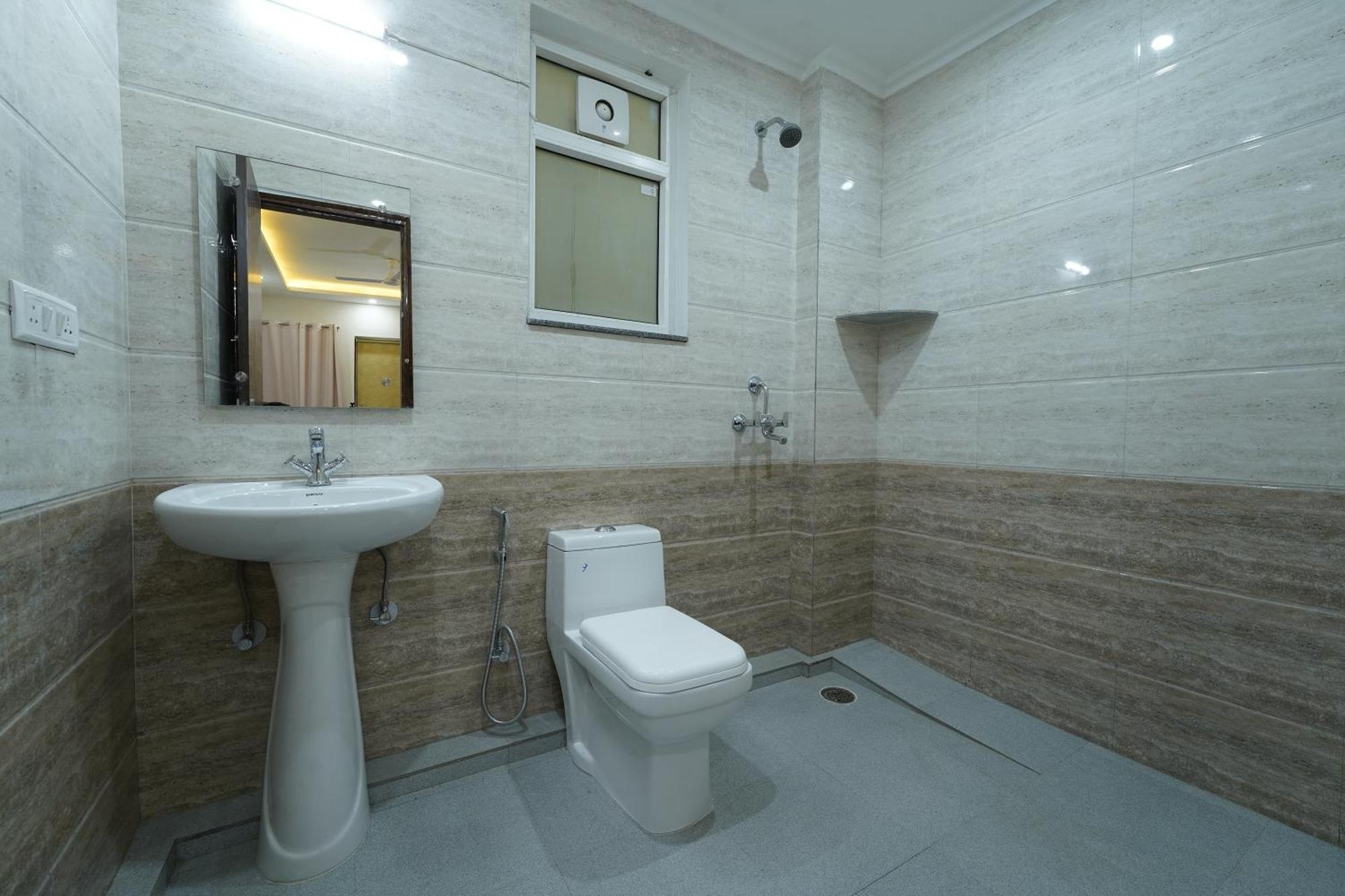 Living Homes Pilar - Sector 52, Dps Urban Estate Gurgaon