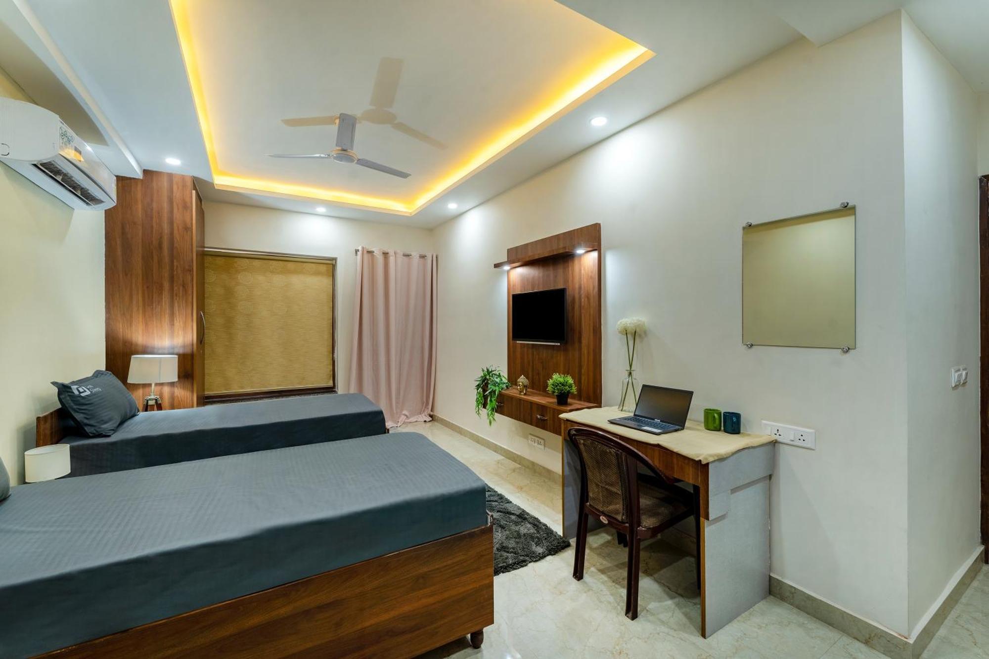 Living Homes Pilar - Sector 52, Dps Urban Estate * Gurgaon
