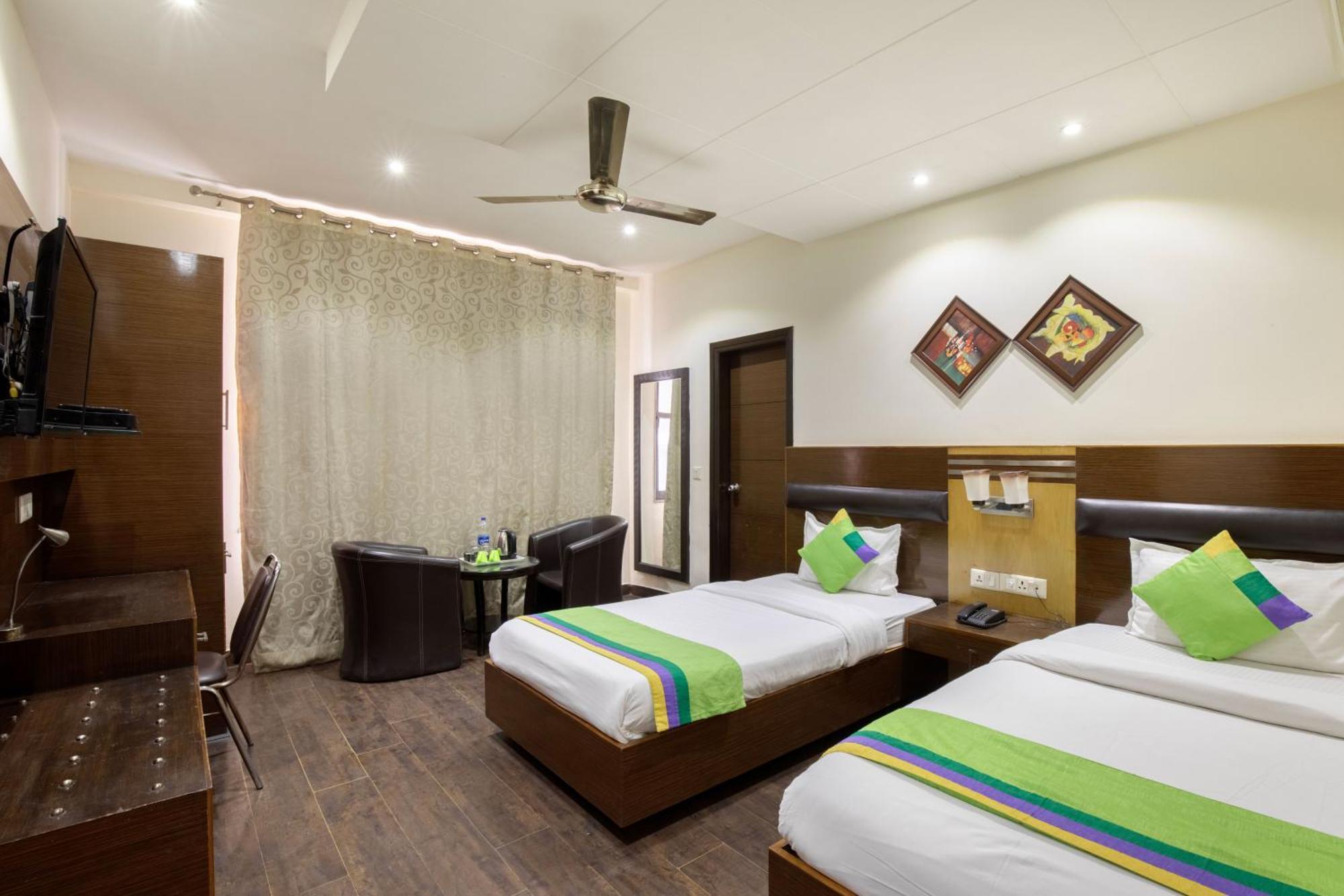Hotel Treebo White Castle,