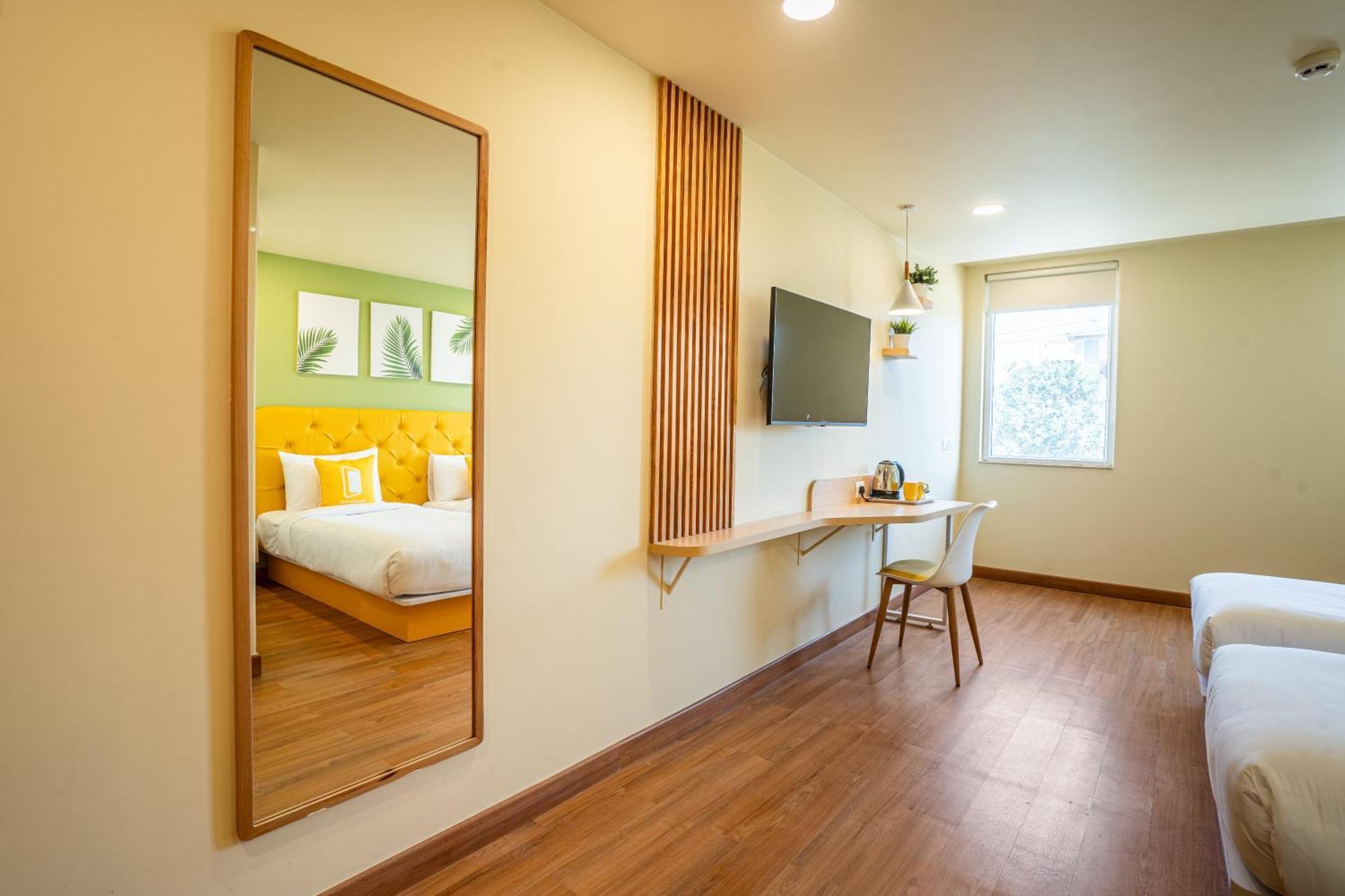 Bloom - Medicity Gurugram, Near Medanta Hospital Hotel