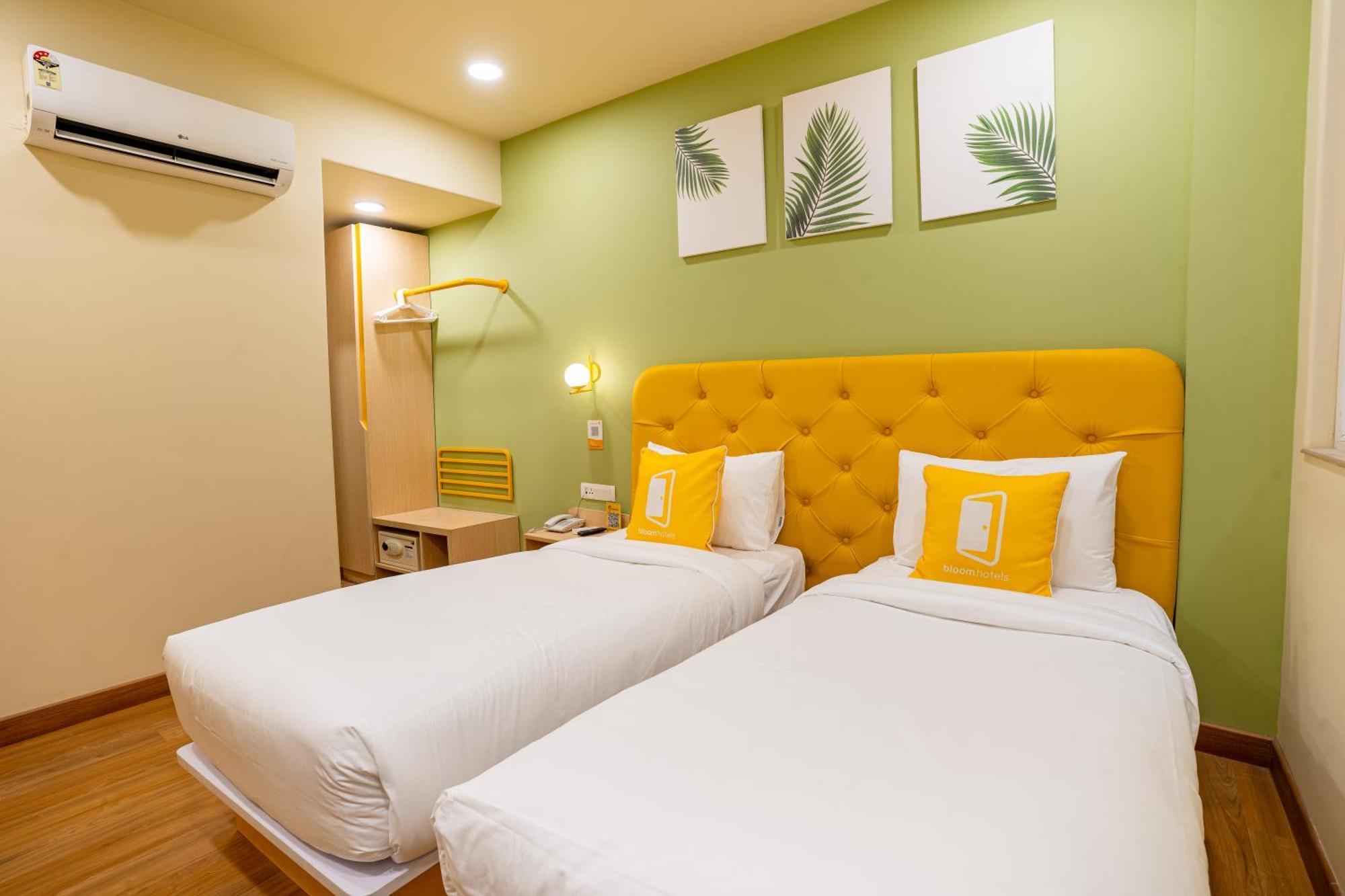 Hotel Bloom - Medicity Gurugram, Near Medanta Hospital 3*