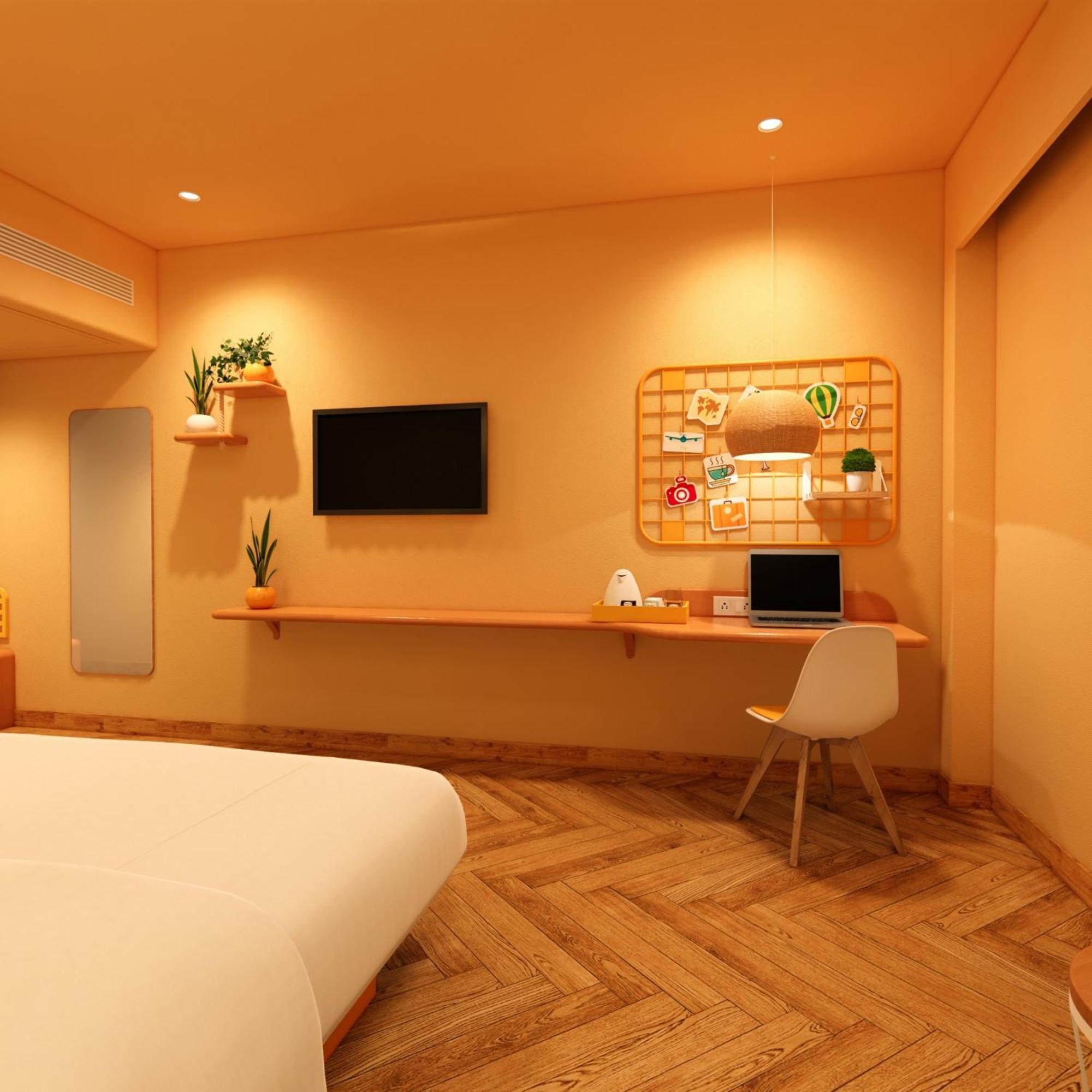 Hotel Bloom - Golf Course Road, Sector 43 3*