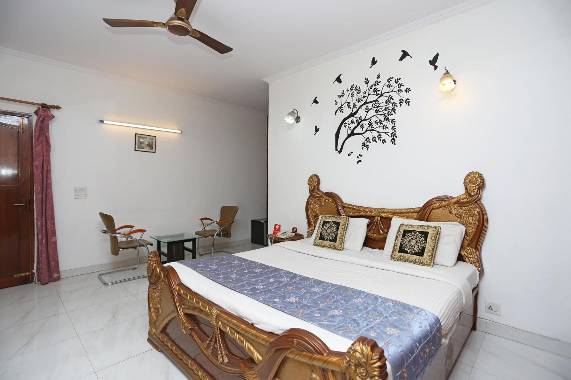 Hotel O 2173 Hotel Sebastian White 4*