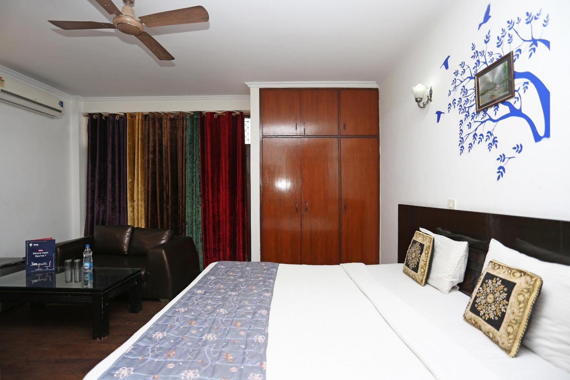 Hotel O 2173 Hotel Sebastian White Hotel 4*