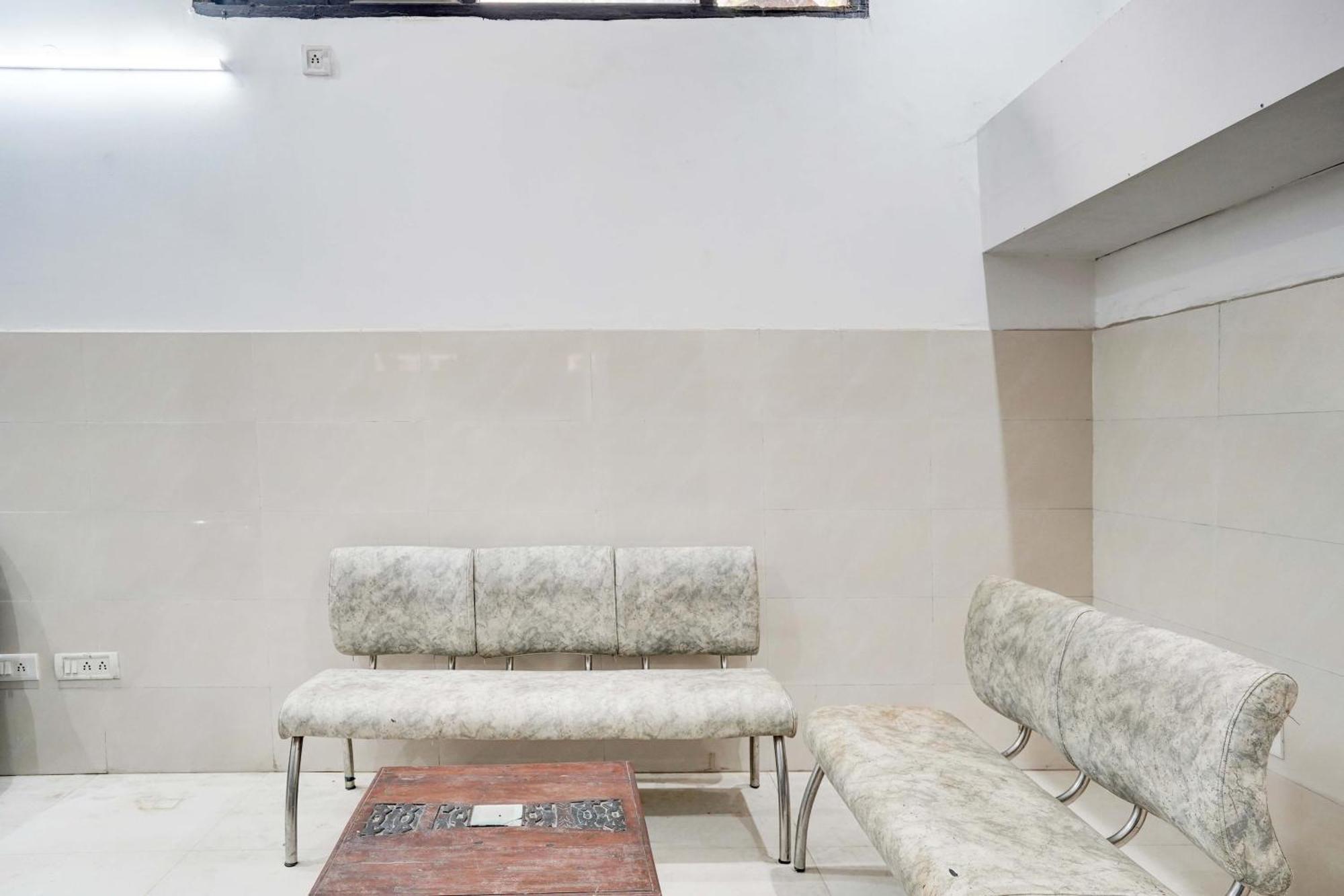 Collection O Aqua 3* Gurgaon