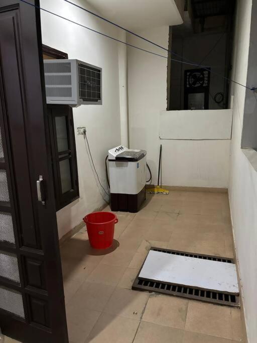 Apartment Amazing Home- 50meter To Medanta- Gurgaon