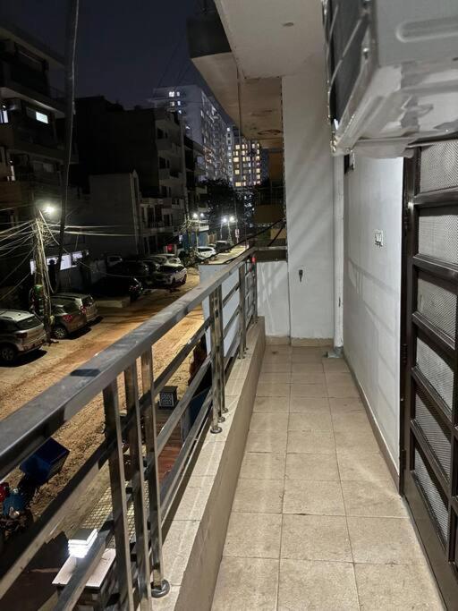 Apartment Amazing Home- 50meter To Medanta-