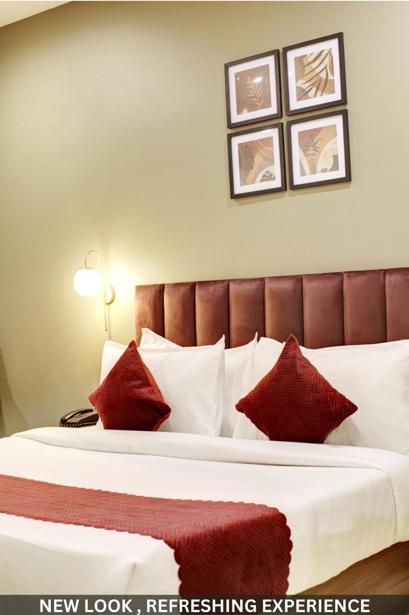 Saltstayz Select - Near Sohna Road Center Hotel