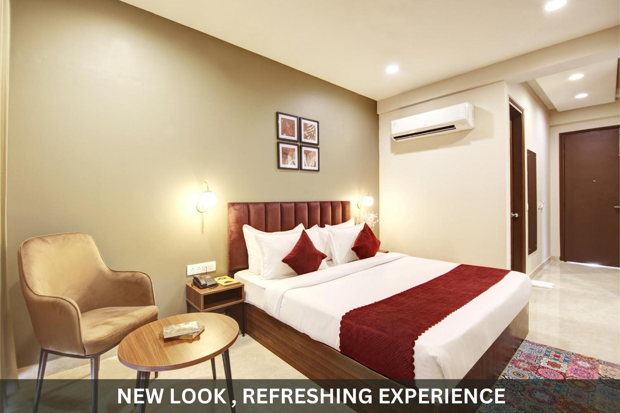 Saltstayz Select - Near Sohna Road Center Hotel