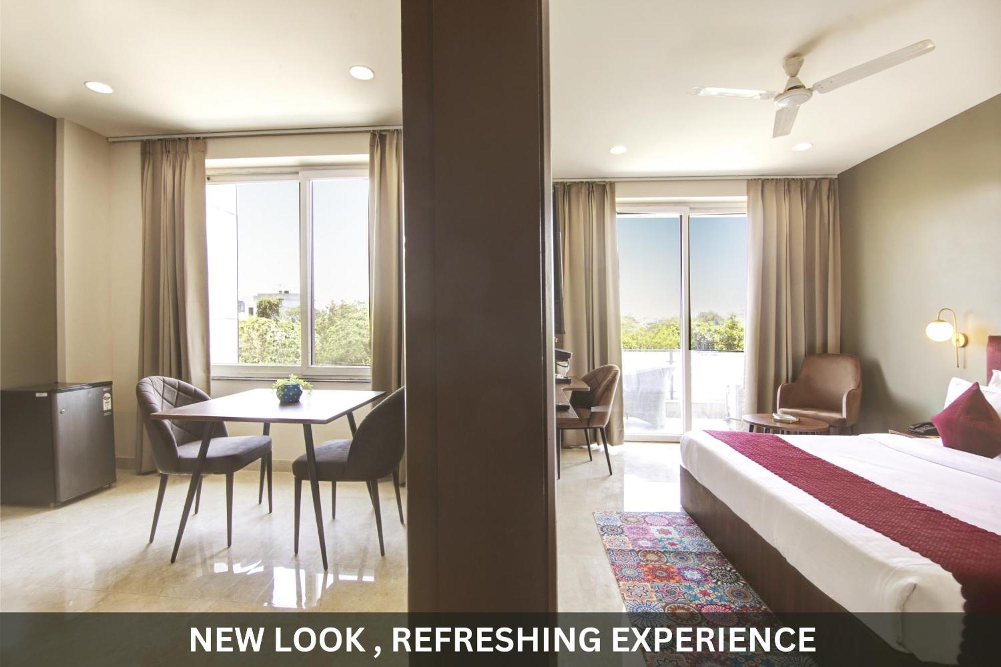 Hotel Saltstayz Select - Near Sohna Road Center Gurgaon