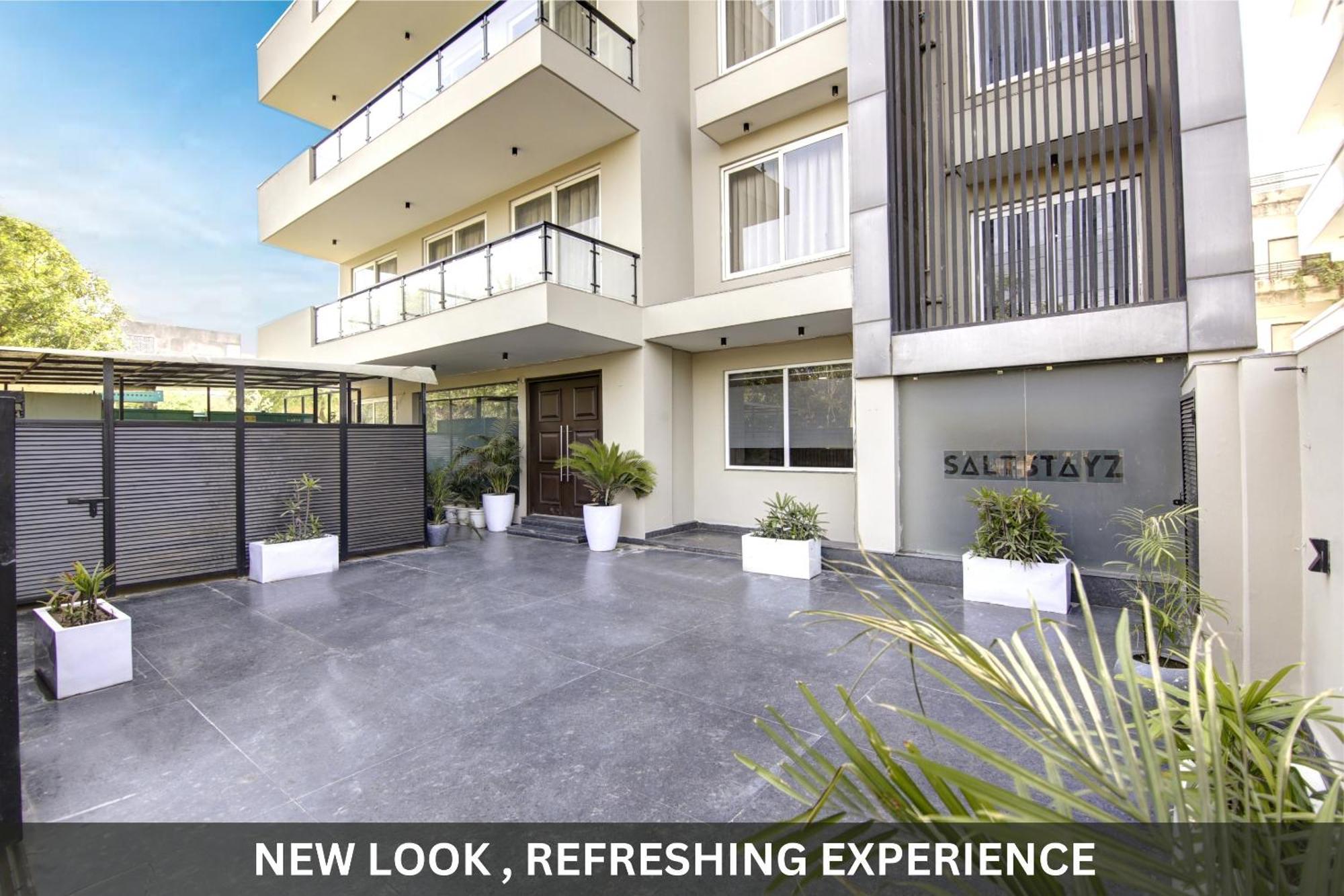 Saltstayz Select - Near Sohna Road Center Hotel Gurgaon