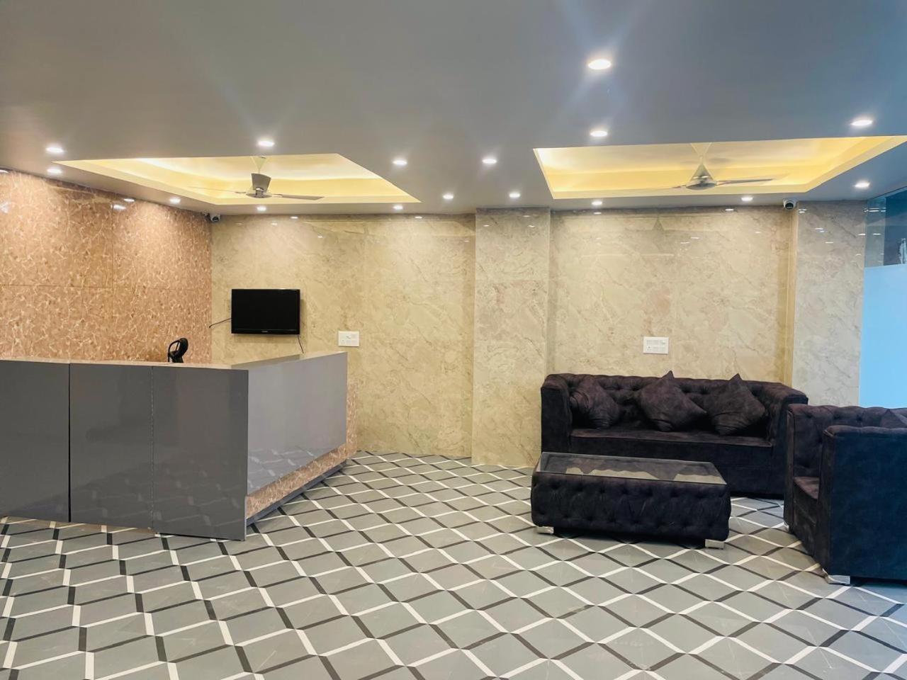 Westay Apartment