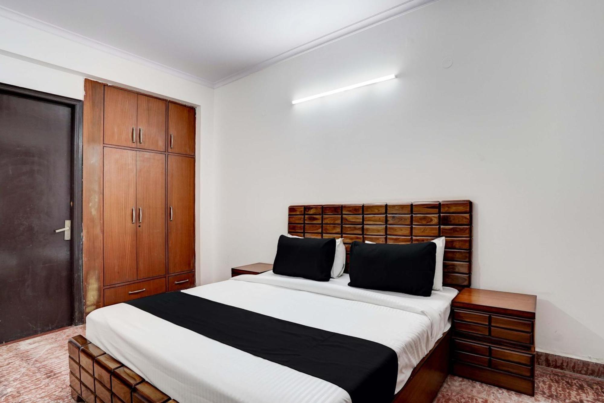 Collection O Dev Hotel 4*