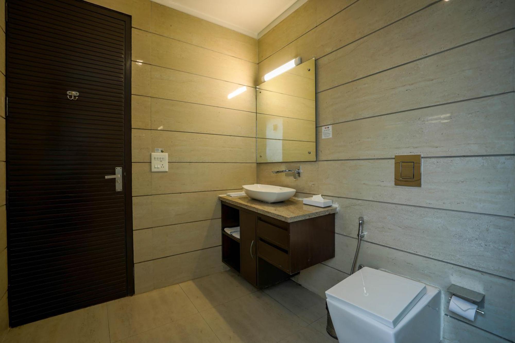 Hotel Vivid Boutique Hotel, Medanta, Gurugram Gurgaon