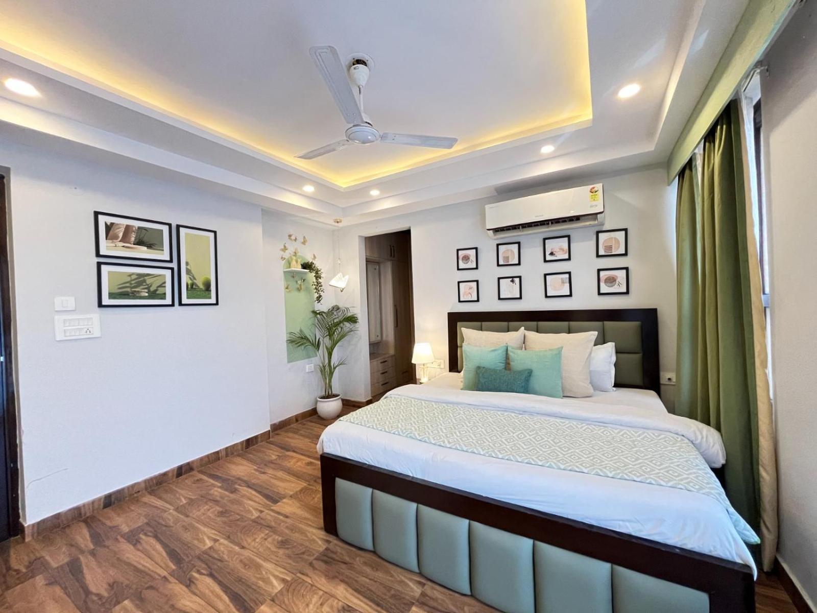 Bedchambers Serviced Apartments, Sector 38 *