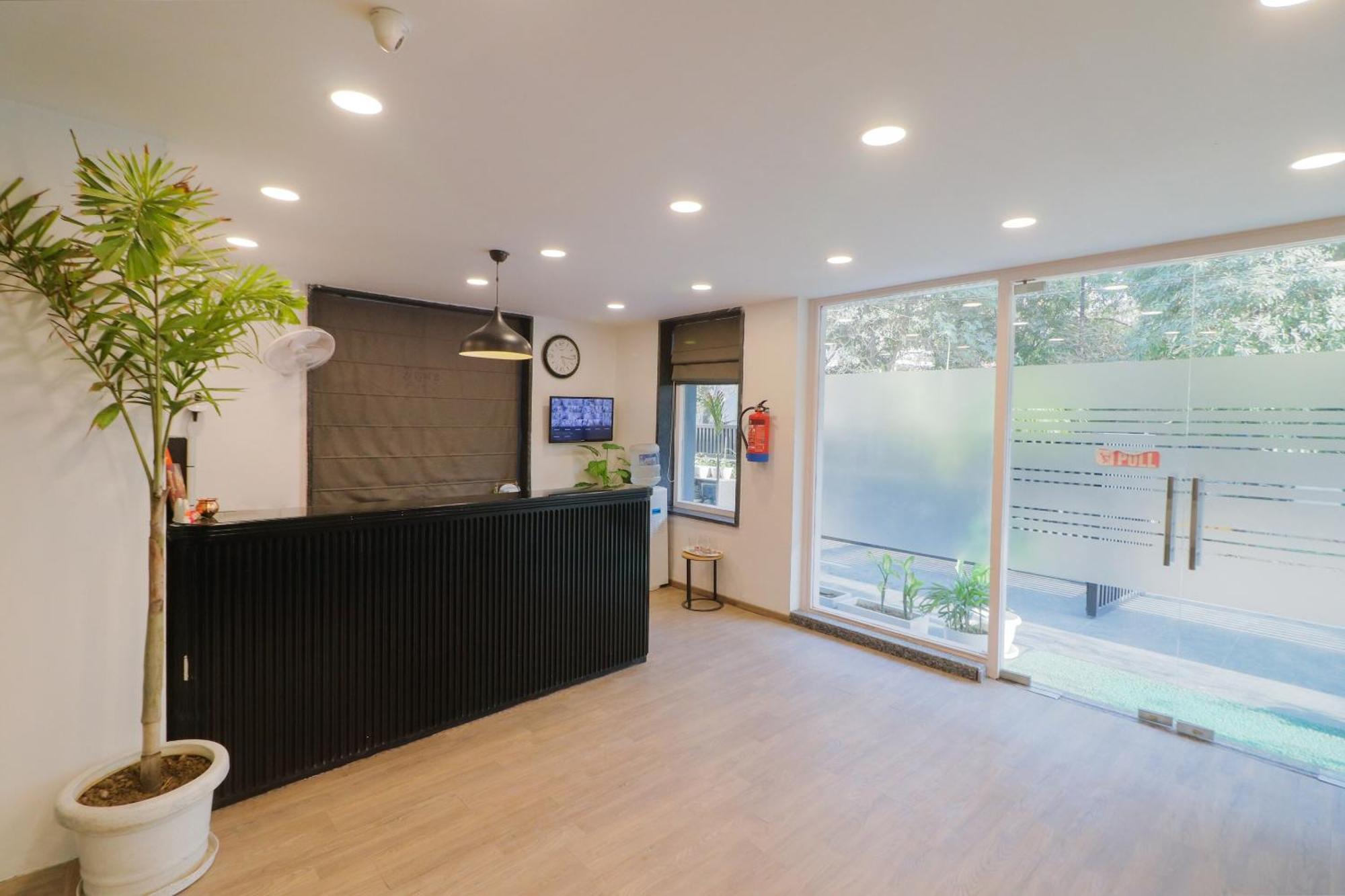 Hotel Townhouse Flora Lite