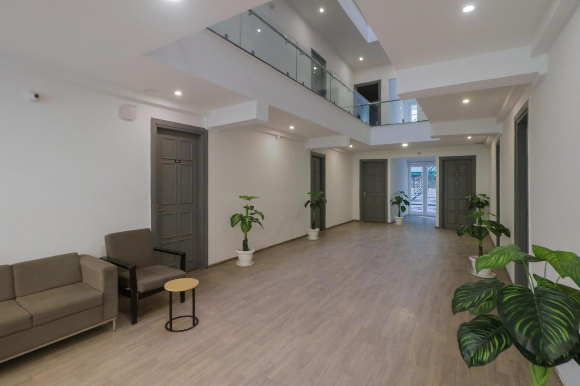 Hotel Townhouse Flora Lite