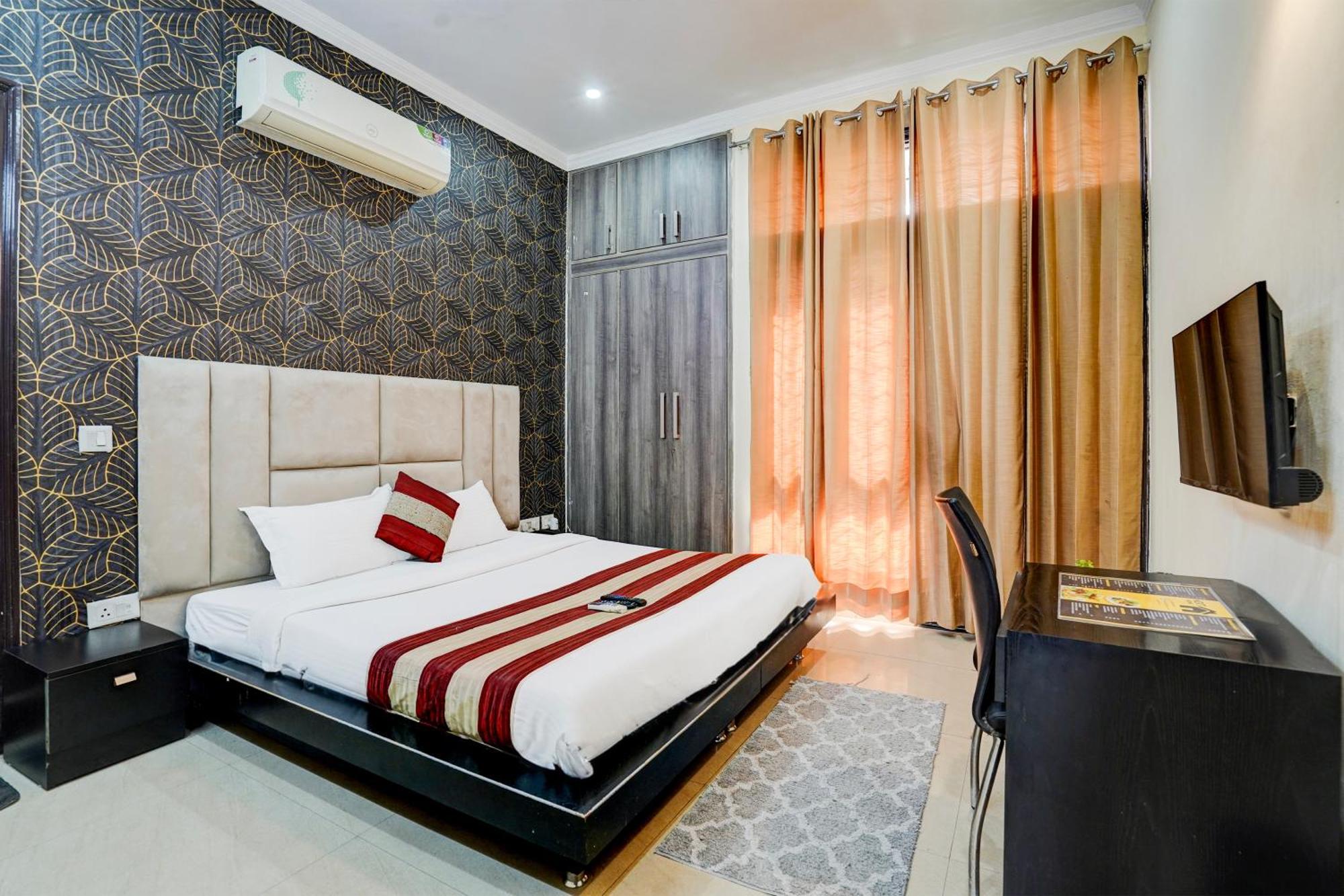 Fabexpress Next 3* Gurgaon