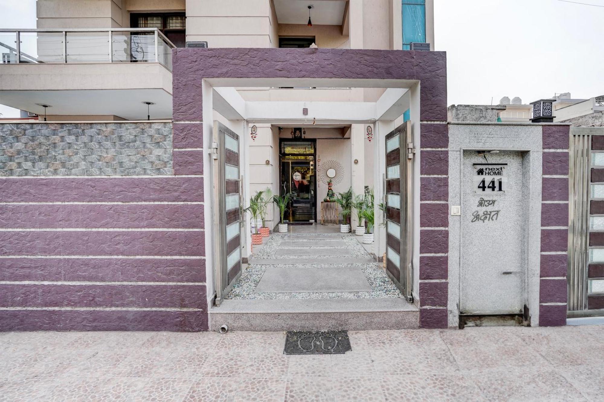 Hotel Fabexpress Next 3*