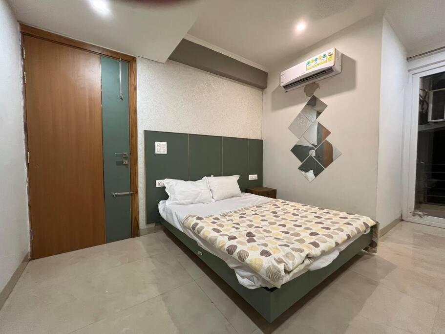 The 3-bhk Flat