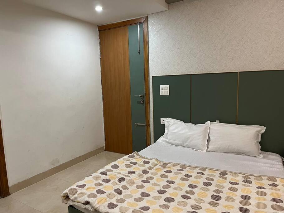 Apartment The 3-bhk Flat *