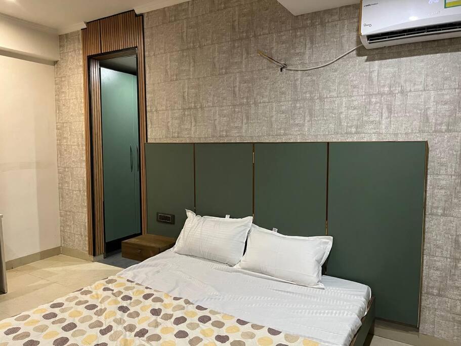 The 3-bhk Flat Apartment Gurgaon
