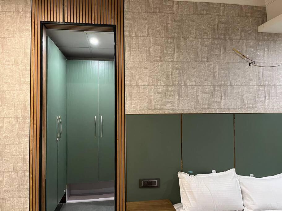 The 3-bhk Flat *