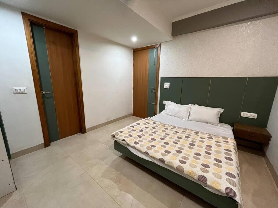The 3-bhk Flat