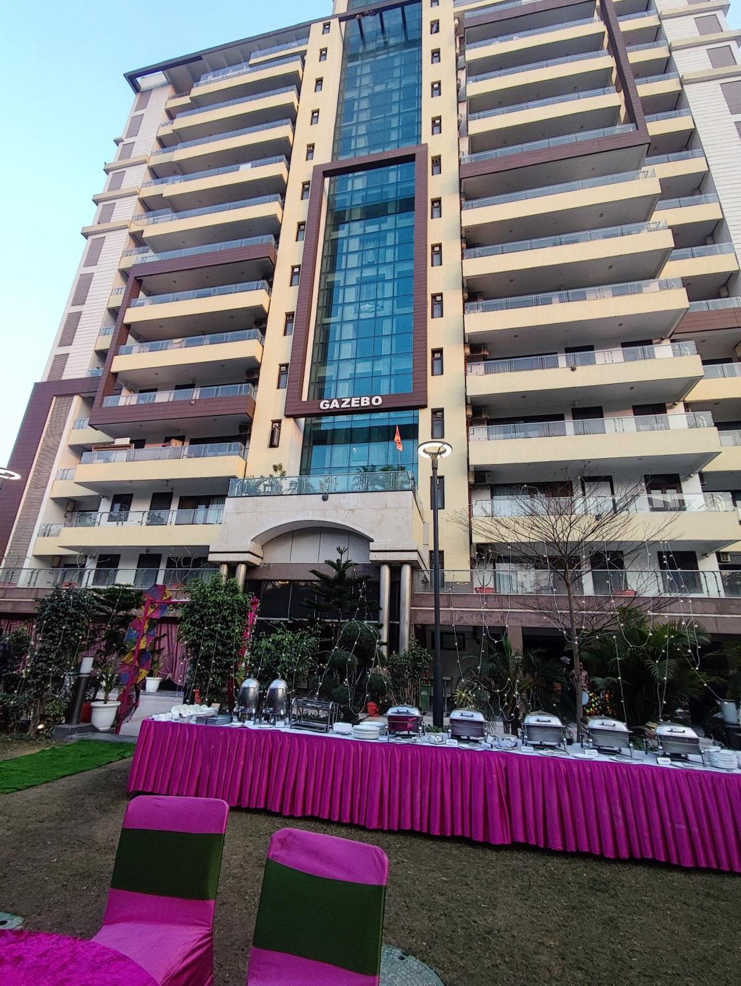 Gazebo & Medanta Apartment