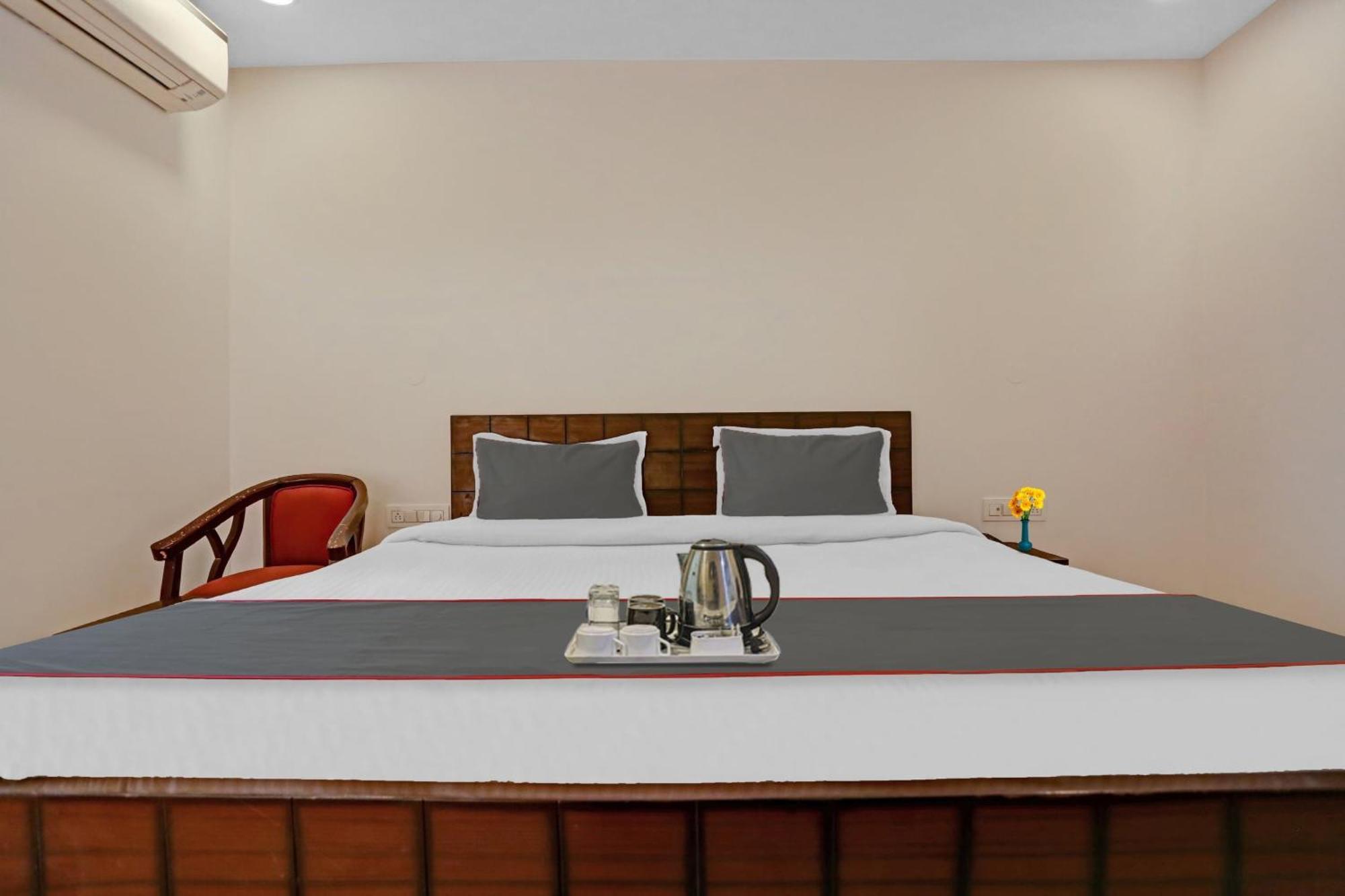 O The Grand Palm Hotel Gurgaon