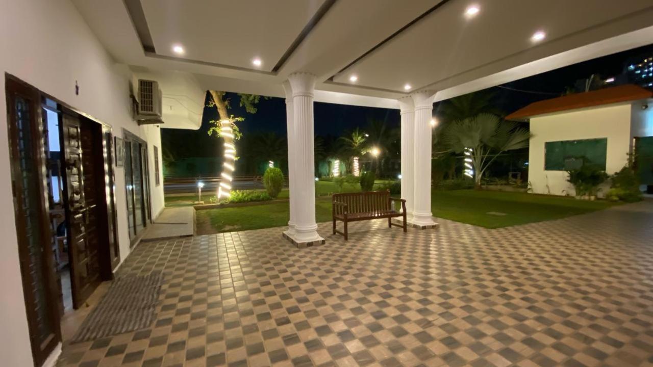Bougainvillea Farm-3bhk Pool Farm House Farm stay Gurgaon