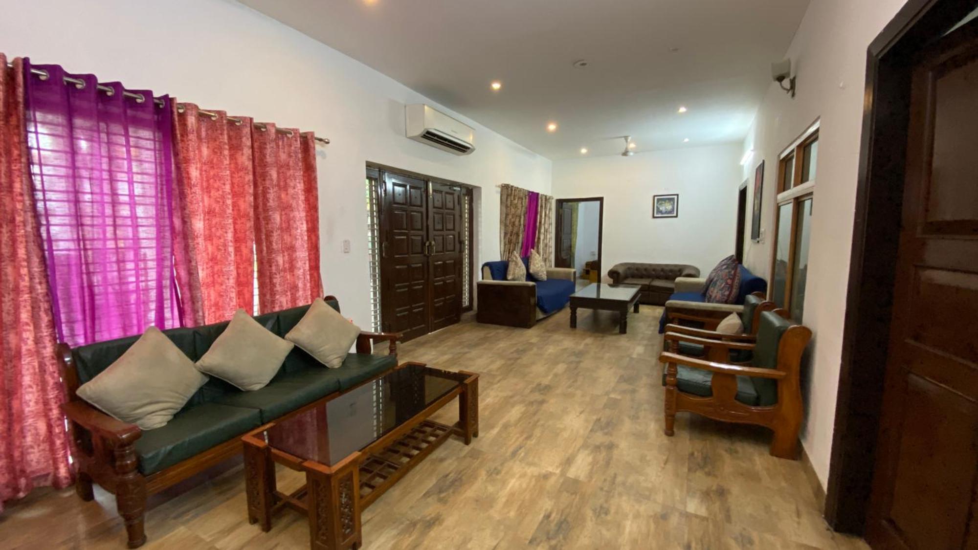 Farm stay Bougainvillea Farm-3bhk Pool Farm House