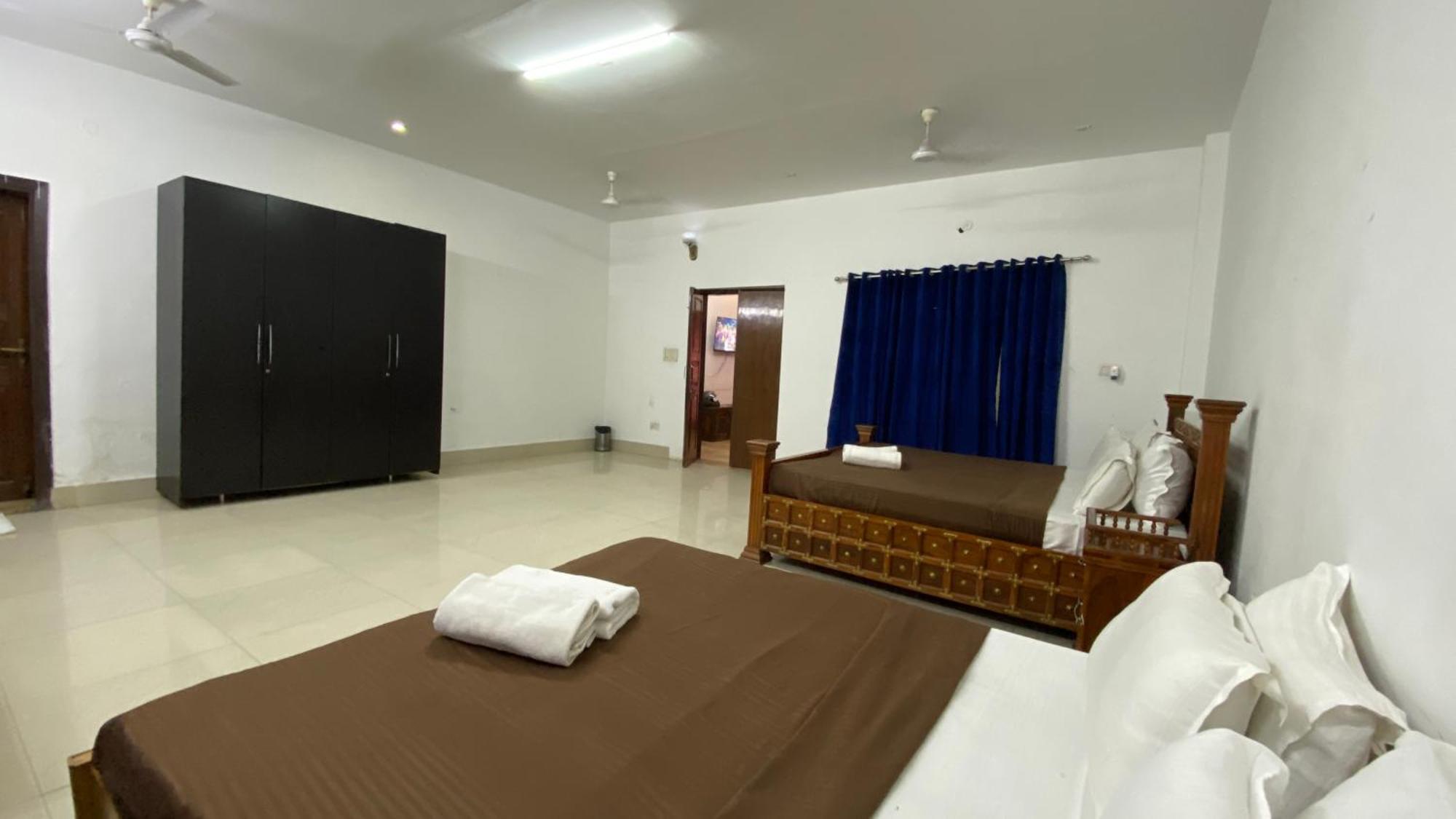 Bougainvillea Farm-3bhk Pool Farm House Farm stay *