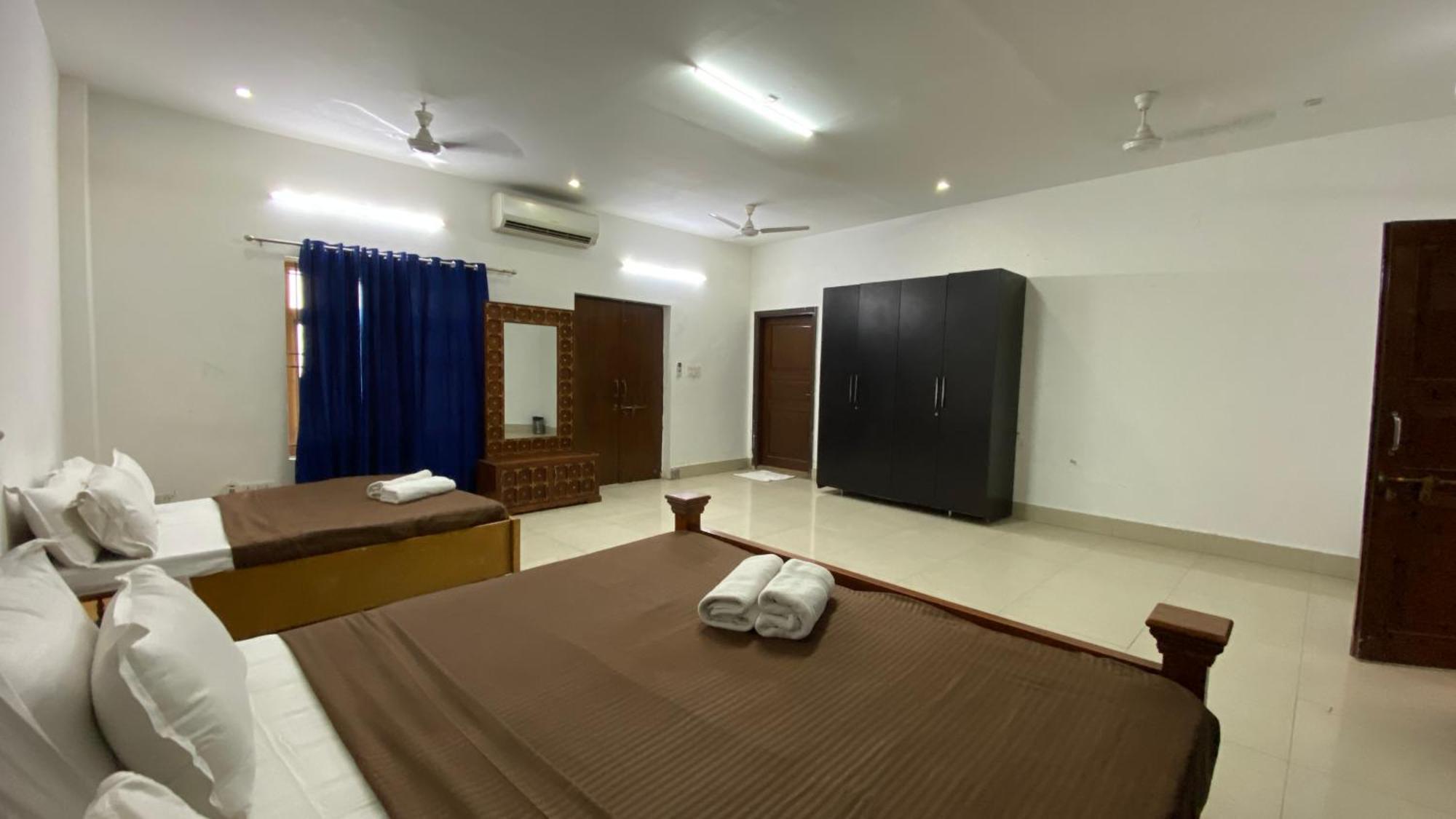 Farm stay Bougainvillea Farm-3bhk Pool Farm House Gurgaon