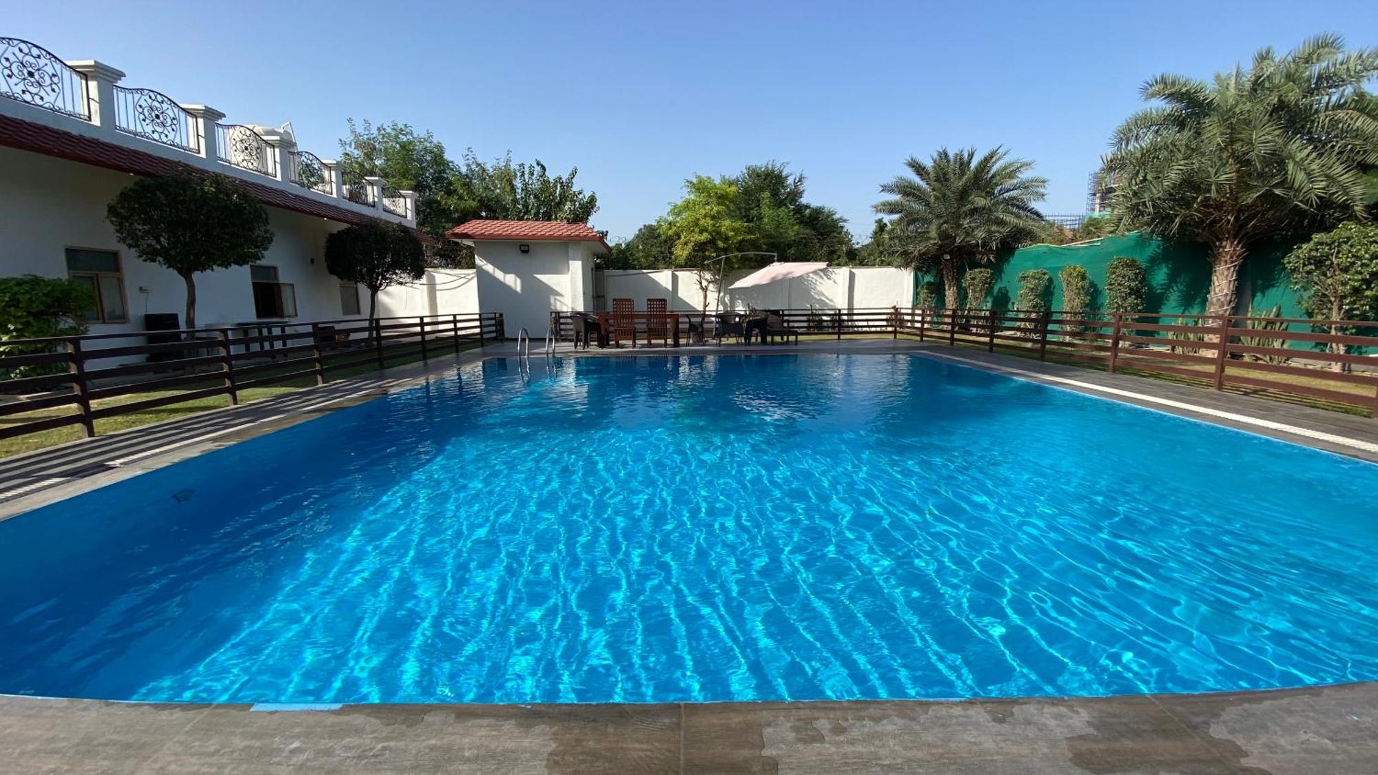 Bougainvillea Farm-3bhk Pool Farm House Farm stay Gurgaon