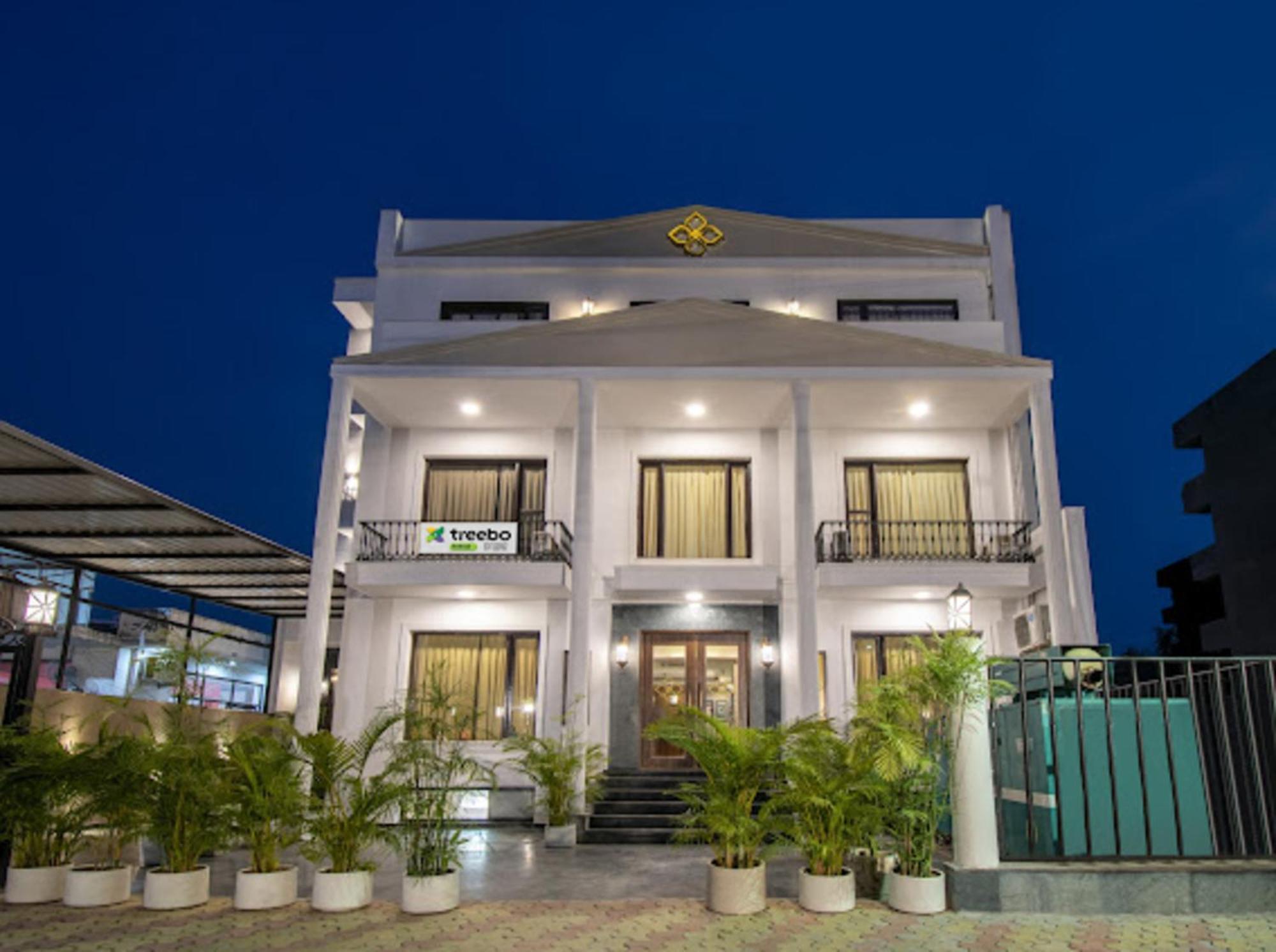 Imperial Park Hotel Gurgaon