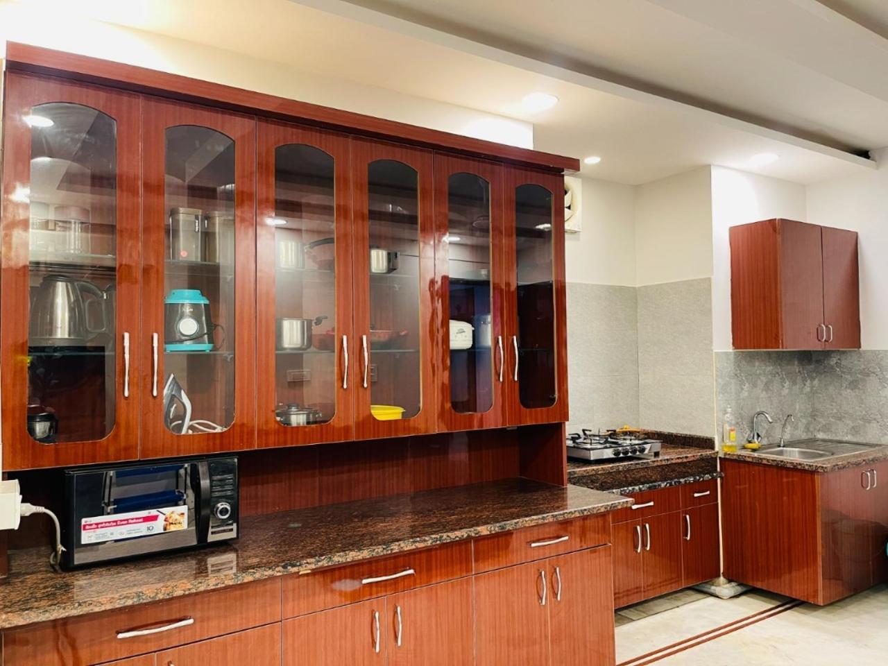 Bedchambers Serviced Apartments, Sector 38 * Gurgaon