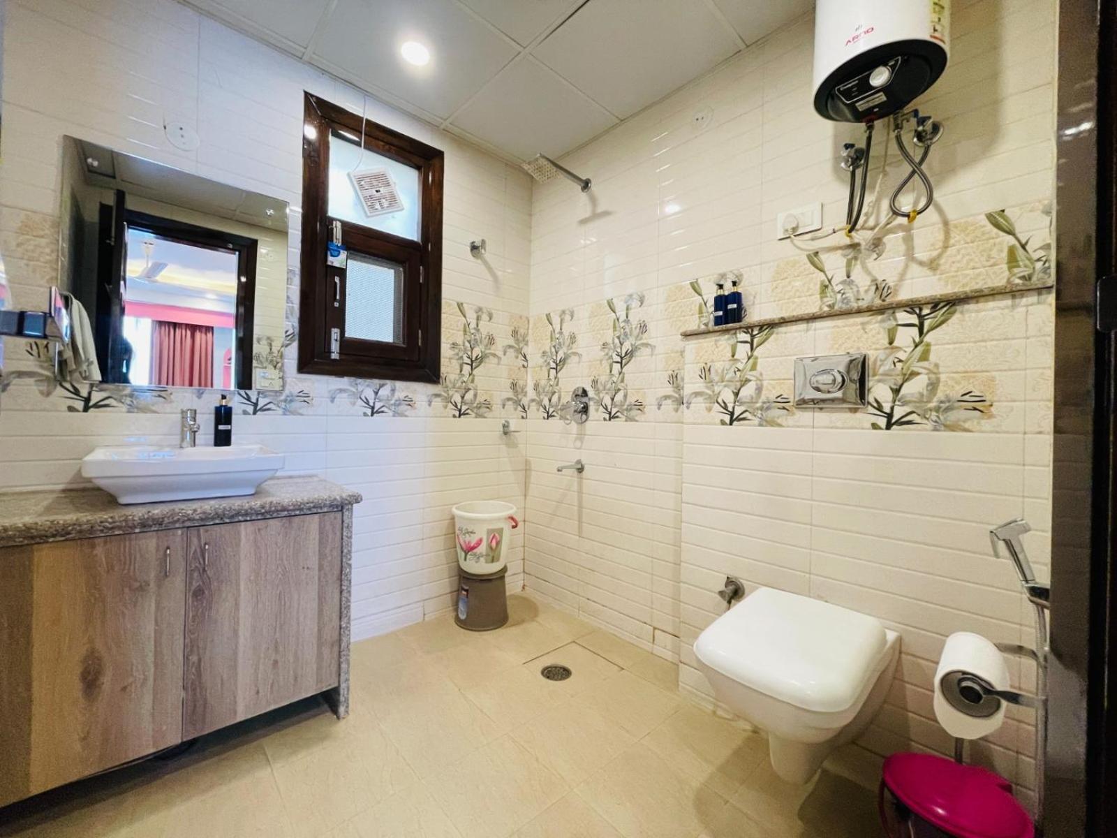 Bedchambers Serviced Apartments, Sector 38 Apartment *