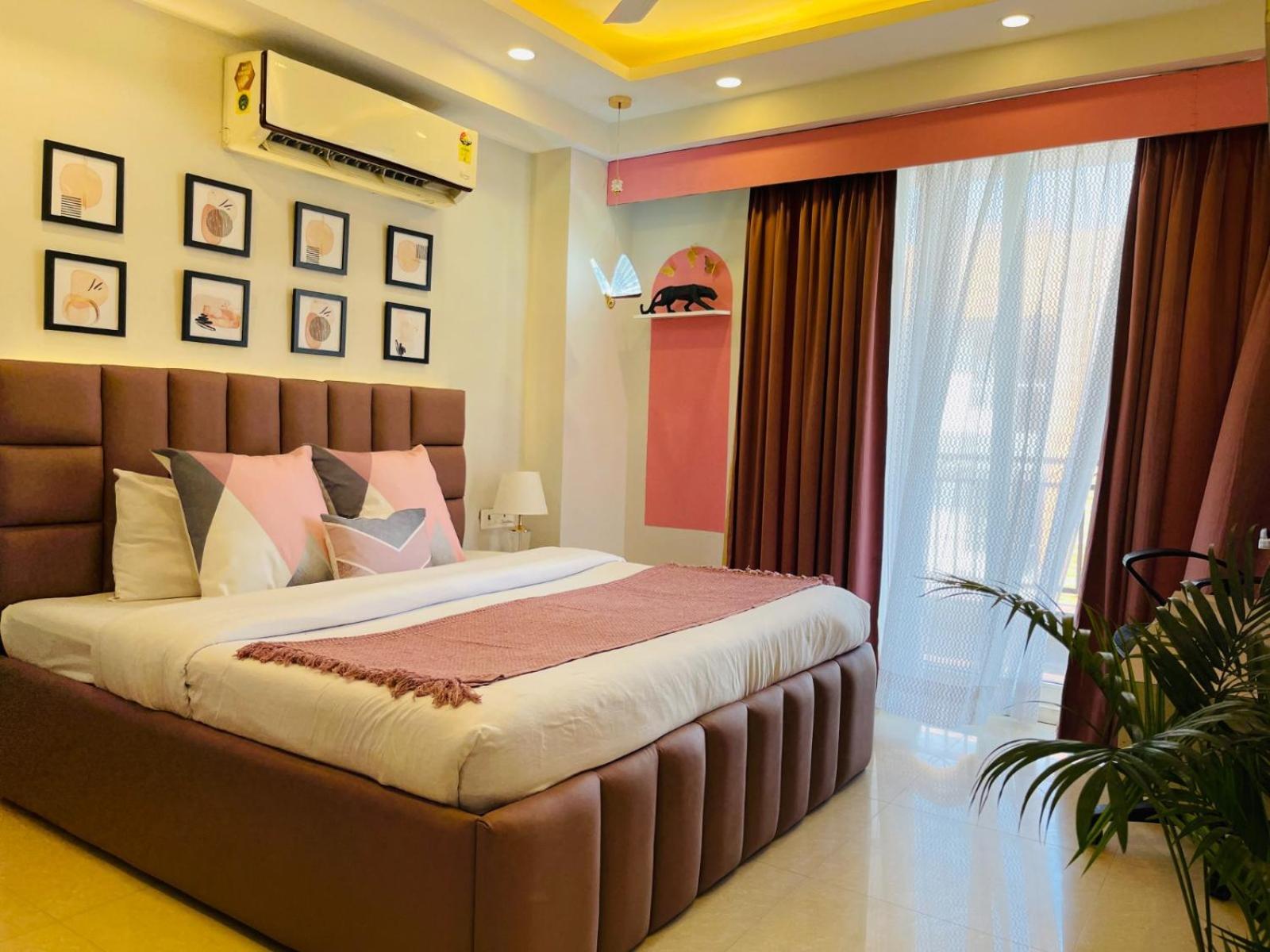 Bedchambers Serviced Apartments, Sector 38 *