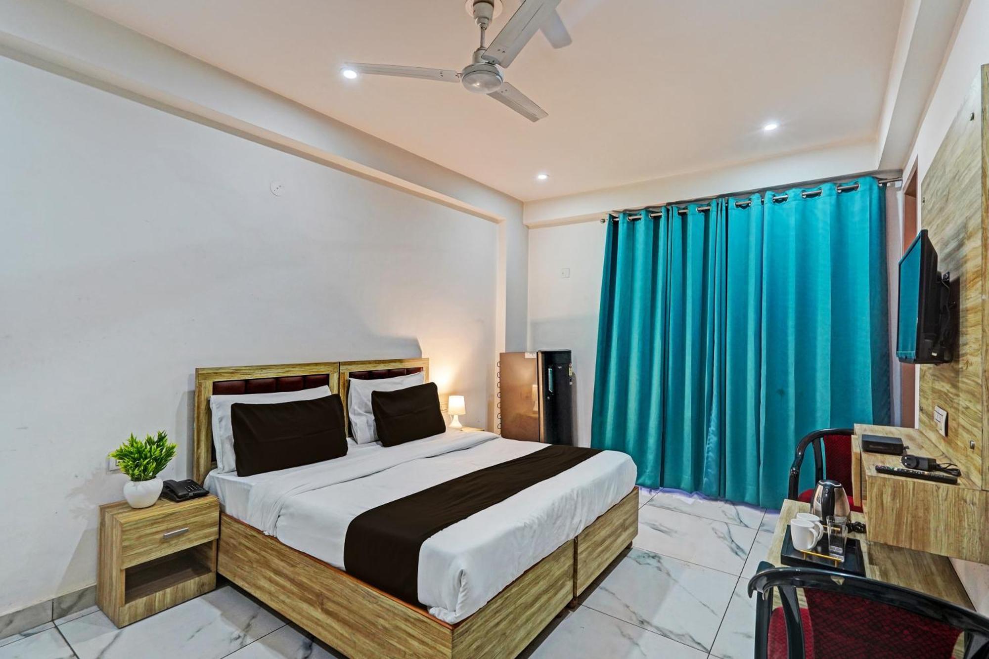 Townhouse Akshay 3* Gurgaon