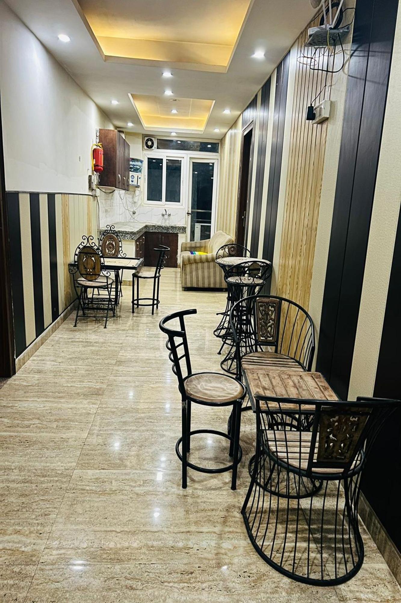 Bellmore & Homes Hotel 3*