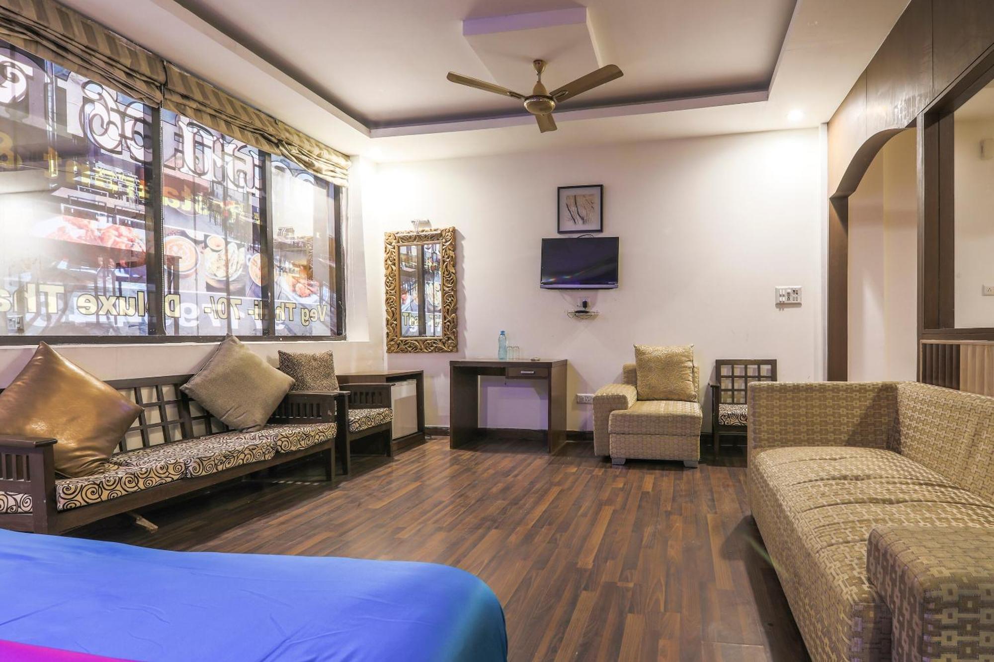 O New Rajwada Hotel
