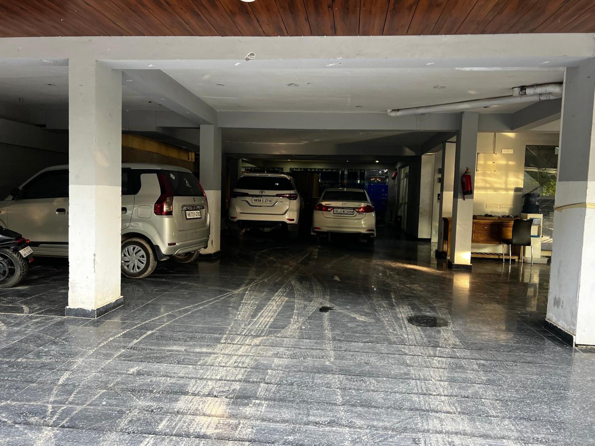 Hotel Vagmi
