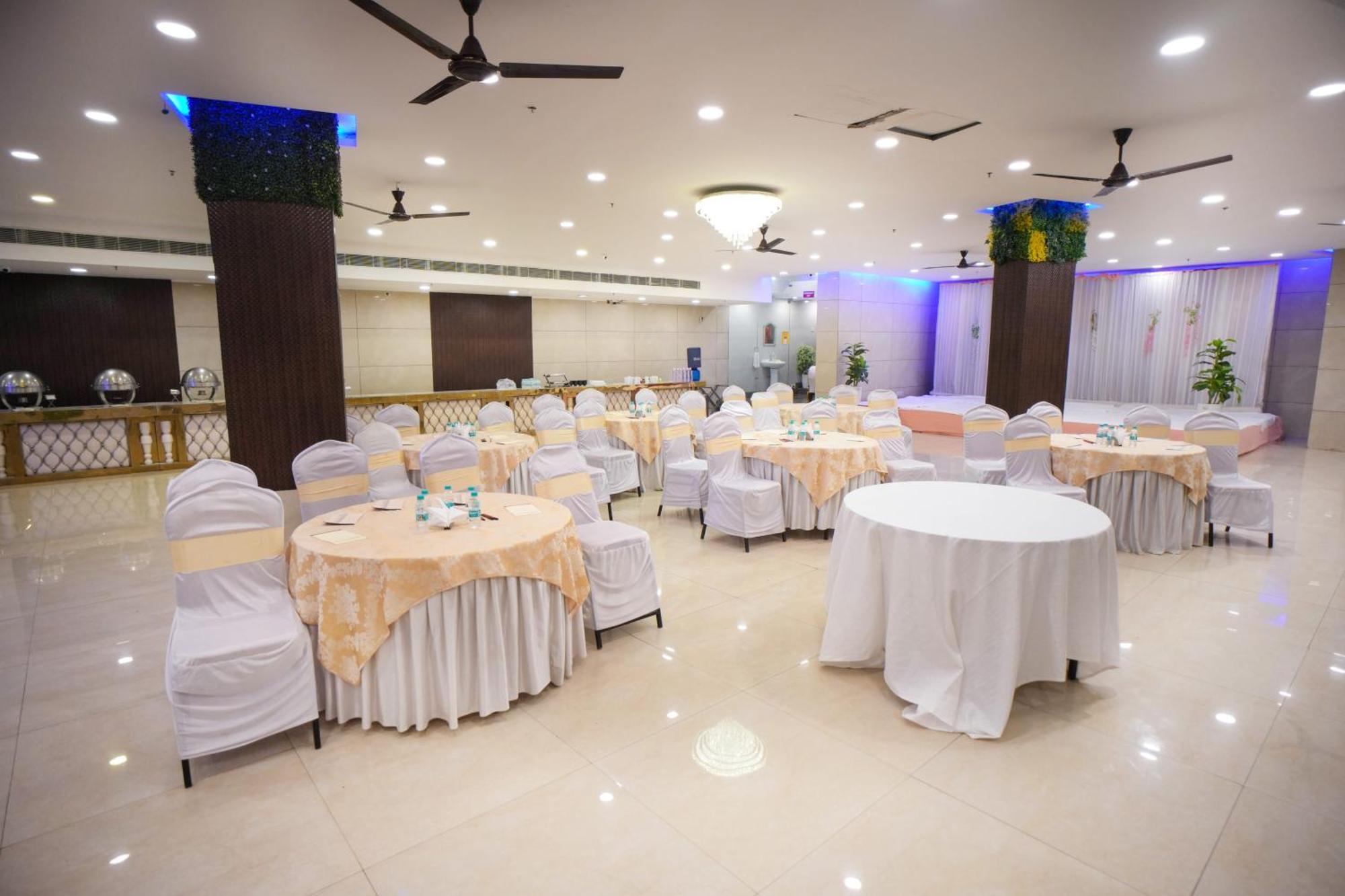 Hotel Haris Mg Road Gurugram
