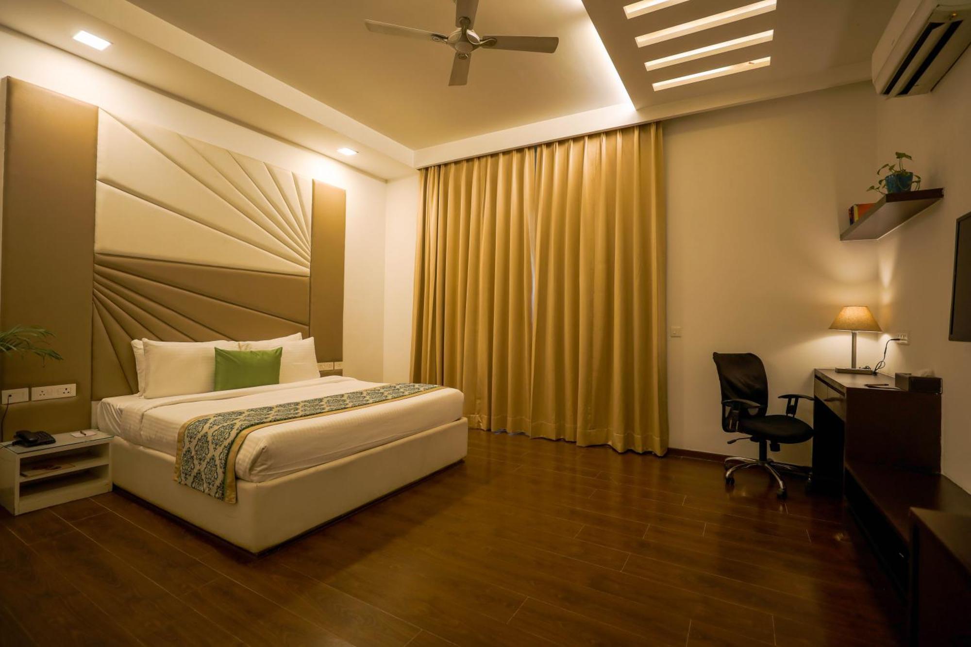 Vivid Boutique Hotel, Medanta, Gurugram 3*