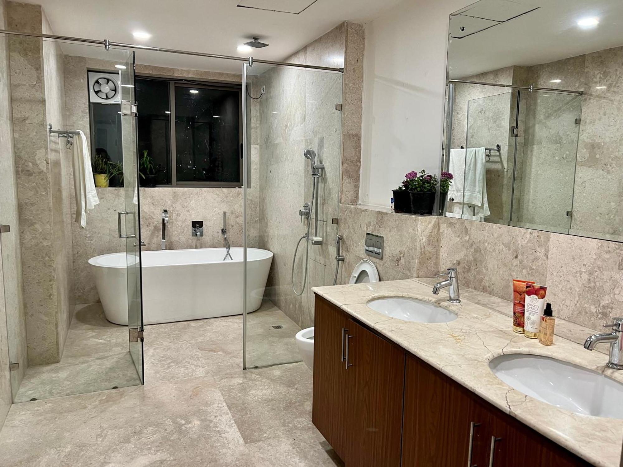 Luxury Master Bedroom With Bathtub On Golf Course Road