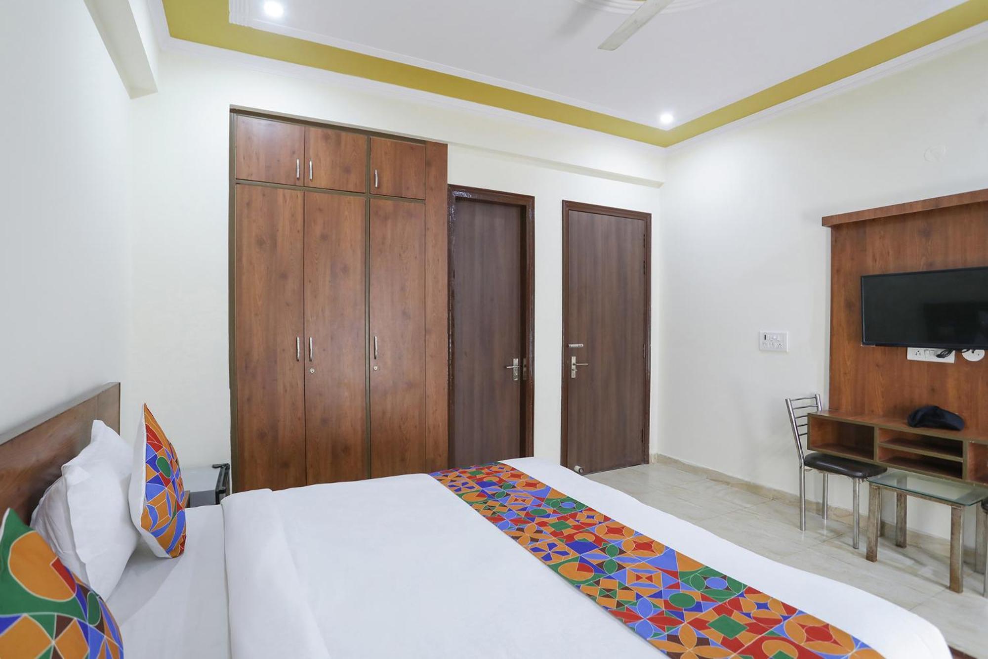 Hotel Fabexpress Star Corporate Ii