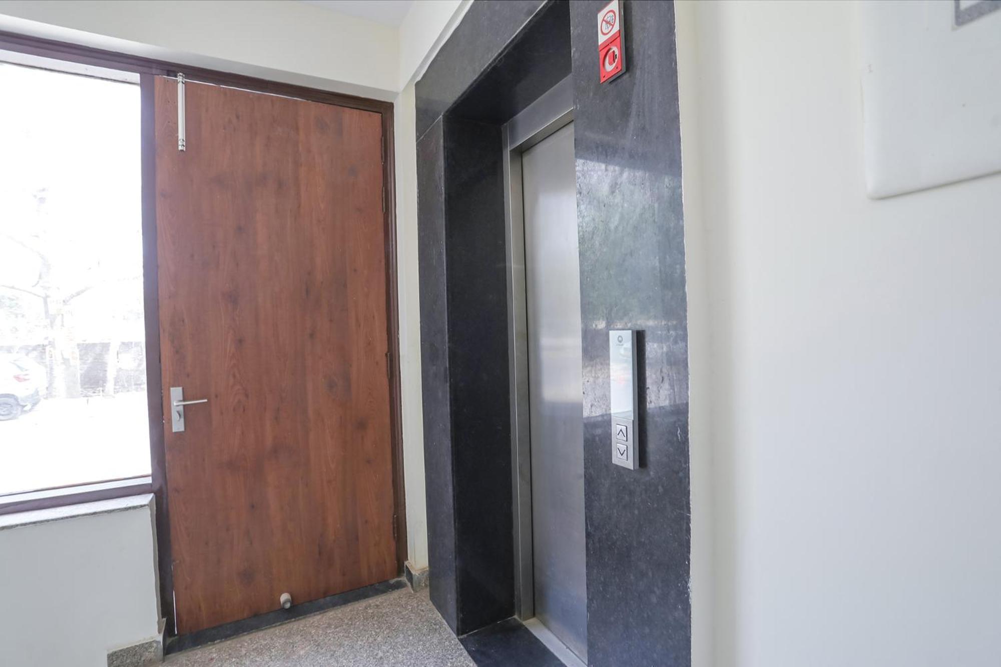 Hotel Fabexpress Star Corporate Ii Gurgaon